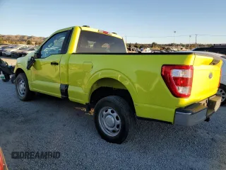 2022 Ford F-150 XL with VIN 1FTMF1CB8NKE01617, listed as a Copart auction lot 46501395 with 40,617 mi miles and Salvage Title. Bid and sale history available at carsss.com. Image 2.
