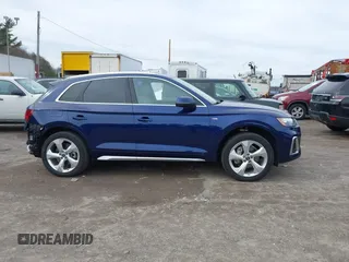 2022 Audi Q5 S line Premium Plus with VIN WA1EAAFY3N2099747, listed as a IAAI auction lot 41783135 with 29,787 mi miles. Bid and sale history available at carsss.com. Image 14.