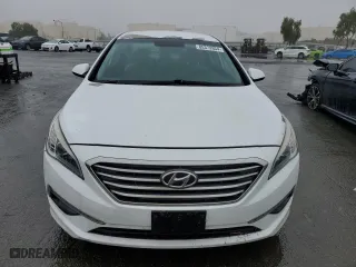 2015 Hyundai Sonata 2.4L SE with VIN 5NPE24AF2FH155557, listed as a Copart auction lot 85372854 with 269,581 mi miles and Clean Title. Bid and sale history available at carsss.com. Image 5.