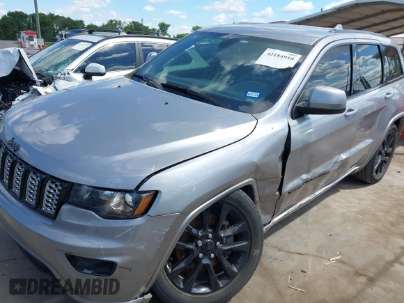 2021 Jeep Grand Cherokee Laredo X z VIN 1C4RJEAG9MC739515, wystawiony jako IAAI lot #42184910 z przebiegiem 45 687 mil mil oraz . Historia ofert i sprzedaży dostępna na DreamBid. Obrazek 6.