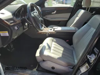 2013 Mercedes-Benz E 350 Luxury with VIN WDDHH8JB4DA737394, listed as a Copart auction lot 53459975 with 198,277 mi miles and Salvage title. Bid and sale history available at DreamBid. Image 7.