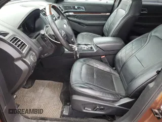 2017 Ford Explorer Platinum with VIN 1FM5K8HT8HGA16023, listed as a Copart auction lot 59529195 with 101,609 mi miles and Salvage title. Bid and sale history available at DreamBid. Image 7.