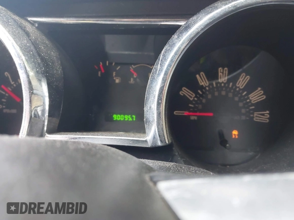 2006 Ford Mustang Standard with VIN 1ZVFT84N865179760, listed as a IAAI auction lot 42629541 with 90,095 mi miles and . Bid and sale history available at DreamBid. Image 7.