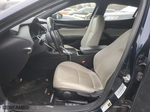 2019 Mazda Mazda3 Hatchback with VIN JM1BPAJM3K1136521, listed as a Copart auction lot 81676234 with 80,461 mi miles and Salvage Title. Bid and sale history available at carsss.com. Image 7.