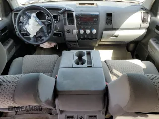 2010 Toyota Tundra z VIN 5TFDY5F10AX110756, wystawiony jako Copart lot #54057265 z przebiegiem 189 908 mil mil oraz Szkoda całkowita • Salvage title. Historia ofert i sprzedaży dostępna na DreamBid. Obrazek 8.