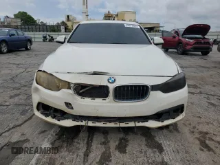 2016 BMW 3 Series 328i with VIN WBA8E9G58GNT43935, listed as a Copart auction lot 55872855 with 267,010 mi miles and Clean title. Bid and sale history available at DreamBid. Image 5.