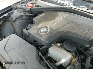 2013 BMW 3 Series 328i с VIN WBA3A5G55DNP20795, выставлен на аукционе IAAI как лот 43107762 с пробегом 201 658 миль миль и . История ставок и продаж доступна на DreamBid. Изображение 19.