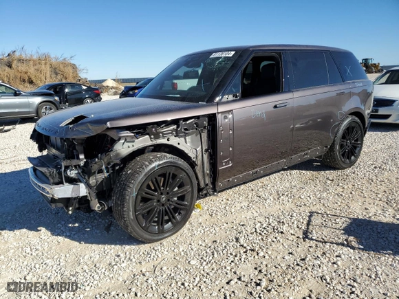 2024 Land Rover Range Rover SE with VIN SALKPBFU2RA213736, listed as a Copart auction lot 81138104 with 5,250 mi miles and Salvage Title. Bid and sale history available at carsss.com. Image 1.