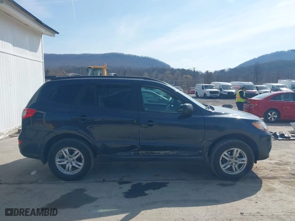 2011 Hyundai Santa Fe GLS with VIN 5XYZGDAB9BG076212, listed as a IAAI auction lot 41784196 with 123,256 mi miles. Bid and sale history available at carsss.com. Image 13.