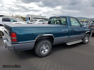 1995 Dodge Ram 1500 with VIN 1B7HC16Y6SS137111, listed as a Copart auction lot 51881805 with 132,267 mi miles and Clean Title. Bid and sale history available at carsss.com. Image 3.