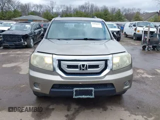 2009 Honda Pilot EX-L with VIN 5FNYF48569B002035, listed as a IAAI auction lot 41838347 with 198,849 mi miles. Bid and sale history available at carsss.com. Image 13.