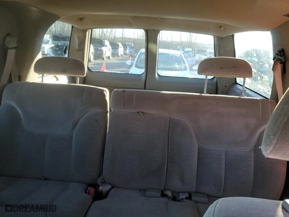 1998 Chevrolet Tahoe with VIN 1GNEK13R6WJ349240, listed as a Copart auction lot 83610514 with 97,259 mi miles and Clean Title. Bid and sale history available at carsss.com. Image 10.