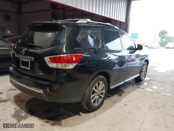 2014 Nissan Pathfinder SV with VIN 5N1AR2MN1EC681489, listed as a IAAI auction lot 41592415 with 127,933 mi miles. Bid and sale history available at carsss.com. Image 4.