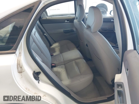 2008 Volvo S40 2.4L z VIN YV1MS382X82375634, wystawiony jako IAAI lot #42324249 z przebiegiem 136 349 mil mil oraz . Historia ofert i sprzedaży dostępna na DreamBid. Obrazek 8.