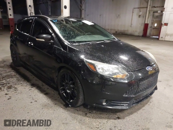 2014 Ford Focus ST with VIN 1FADP3L96EL355713, listed as a IAAI auction lot 41572939 with 102,838 mi miles and . Bid and sale history available at carsss.com. Image 1.