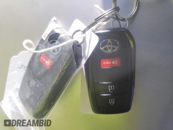 2024 Toyota Corolla Cross Hybrid S with VIN 7MUFBABG4RV059072, listed as a IAAI auction lot 42787833 with 9,006 mi miles and . Bid and sale history available at DreamBid. Image 11.