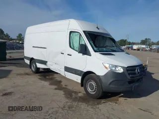 2022 Mercedes-Benz Sprinter Cargo with VIN W1Y40CHY7NT104466, listed as a IAAI auction lot 41716247 with 46,238 mi miles. Bid and sale history available at carsss.com. Image 1.