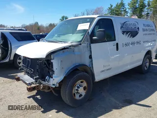 2012 Chevrolet Express Cargo Van with VIN 1GCWGFBA6C1156153, listed as a IAAI auction lot 42168661 with 233,473 mi miles. Bid and sale history available at carsss.com. Image 22.