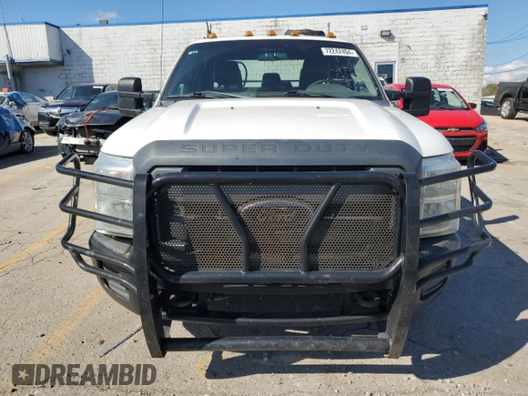 2014 Ford F-250 XL with VIN 1FT7W2AT3EEB10231, listed as a Copart auction lot 72242404 with 314,412 mi miles and Clean title. Bid and sale history available at DreamBid. Image 5.