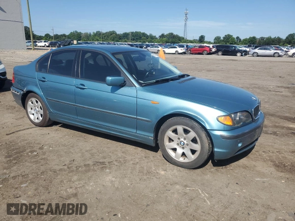 2005 BMW 3 Series 325i with VIN WBAEV33435KW17599, listed as a Copart auction lot 60297355 with 155,914 mi miles and Clean title. Bid and sale history available at DreamBid. Image 4.