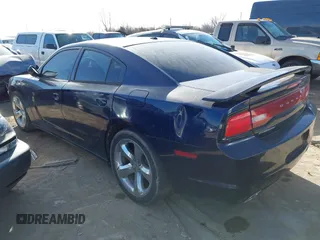 2014 Dodge Charger SXT with VIN 2C3CDXHGXEH148806, listed as a IAAI auction lot 41710035 with 210,296 mi miles and . Bid and sale history available at carsss.com. Image 3.