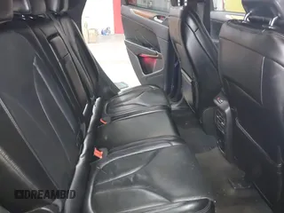 2015 Lincoln MKC with VIN 5LMTJ2AH0FUJ28744, listed as a IAAI auction lot 41888775 with 145,872 mi miles. Bid and sale history available at carsss.com. Image 8.