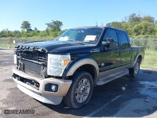 2011 Ford Super Duty F-250 SRW XL with VIN 1FT7W2BT0BEB79601, listed as a IAAI auction lot 40469194 with 193,911 mi miles. Bid and sale history available at carsss.com. Image 17.