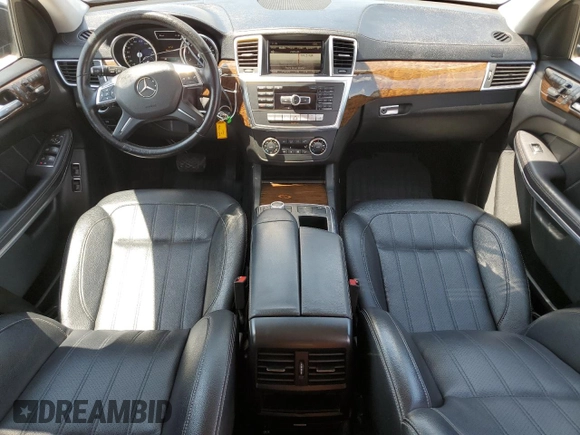 2013 Mercedes-Benz GL 450 z VIN 4JGDF7CE5DA245372, wystawiony jako Copart lot #56252505 z przebiegiem 70 349 mil mil oraz Czysty tytuł • Clean title. Historia ofert i sprzedaży dostępna na DreamBid. Obrazek 8.