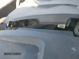 2017 Chevrolet Impala LT с VIN 2G1105S37H9192973, выставлен на аукционе IAAI как лот 42652559 с пробегом 199 075 миль миль и . История ставок и продаж доступна на DreamBid. Изображение 19.