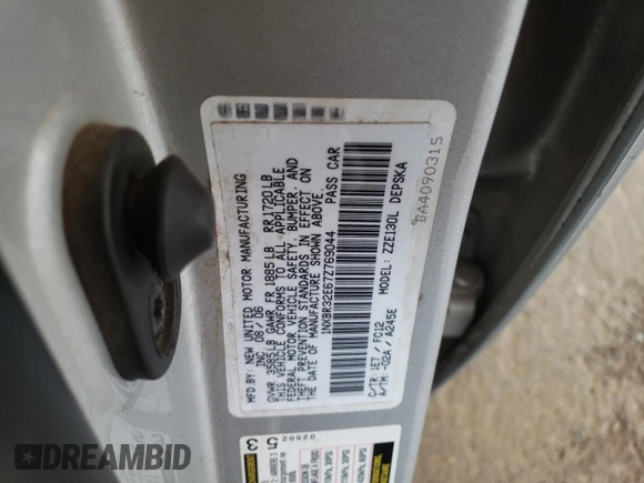 2007 Toyota Corolla CE with VIN 1NXBR32E67Z769044, listed as a Copart auction lot 61938625 with 204,251 mi miles and Salvage title. Bid and sale history available at DreamBid. Image 13.