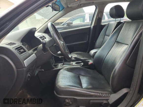 2008 Mercury Milan Premier with VIN 3MEHM02148R602813, listed as a Copart auction lot 68064454 with 121,307 mi miles and Salvage Title. Bid and sale history available at carsss.com. Image 7.