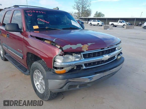 2002 Chevrolet Tahoe LS with VIN 1GNEC13V02R224336, listed as a IAAI auction lot 41258584 with 295,062 mi miles. Bid and sale history available at carsss.com. Image 6.