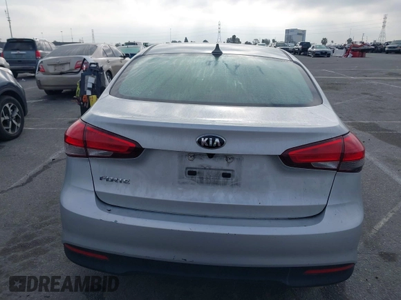 2017 Kia Forte LX with VIN 3KPFK4A71HE096490, listed as a IAAI auction lot 42085810 with 152,924 mi miles. Bid and sale history available at carsss.com. Image 16.