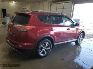 2018 Toyota RAV4 XLE with VIN 2T3WFREV5JW495584, listed as a Copart auction lot 48867725 with 34,060 mi miles and Salvage Title. Bid and sale history available at carsss.com. Image 3.