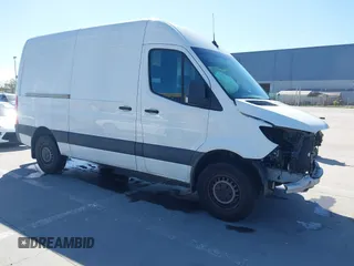 2020 Mercedes-Benz Sprinter Cargo with VIN W1W70BGY8LT026861, listed as a IAAI auction lot 41679015 with 96,367 mi miles. Bid and sale history available at carsss.com. Image 1.
