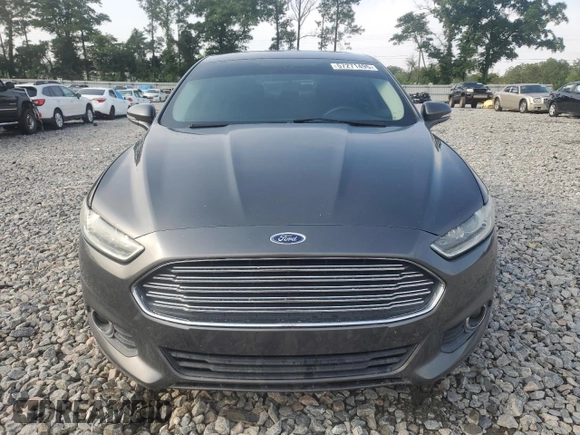 2016 Ford Fusion SE with VIN 3FA6P0H77GR221702, listed as a Copart auction lot 57271495 with 121,810 mi miles and Salvage title. Bid and sale history available at DreamBid. Image 5.