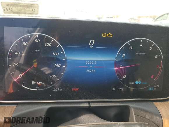 2022 Mercedes-Benz C 300 with VIN W1KAF4HB9NR039307, listed as a Copart auction lot 89340365 with 25,252 mi miles and Salvage Title. Bid and sale history available at DreamBid. Image 9.