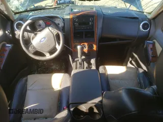 2009 Ford Explorer Eddie Bauer z VIN 1FMEU64E69UA17891, wystawiony jako Copart lot #84214514 z przebiegiem 179 380 mil mil oraz Szkoda całkowita • Salvage title. Historia ofert i sprzedaży dostępna na DreamBid. Obrazek 8.