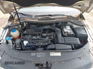 2010 Volkswagen CC Luxury с VIN WVWHP7AN0AE534184, выставлен на аукционе IAAI как лот 42448527 с пробегом 99 787 миль миль и . История ставок и продаж доступна на DreamBid. Изображение 10.