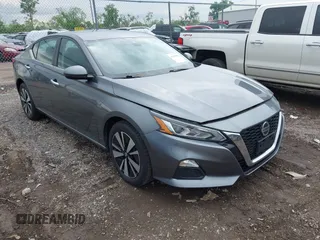 2021 Nissan Altima SV z VIN 1N4BL4DW6MN396195, wystawiony jako IAAI lot #42175862 z przebiegiem 49 243 mil mil oraz . Historia ofert i sprzedaży dostępna na DreamBid. Obrazek 1.