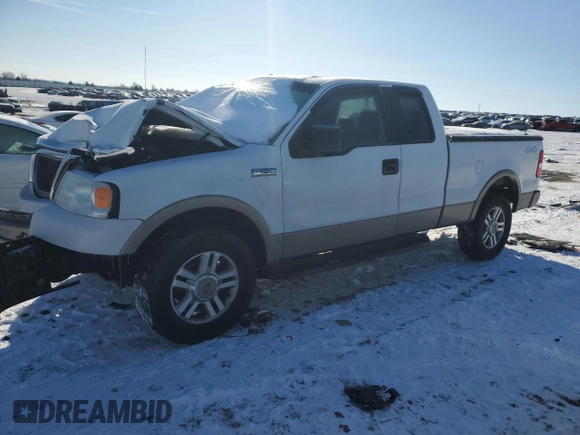 2005 Ford F-150 XLT with VIN 1FTPX14555NA48125, listed as a Copart auction lot 46129885 with 203,695 mi miles and Salvage Title. Bid and sale history available at carsss.com. Image 1.