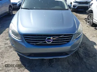 2017 Volvo XC60 Inscription with VIN YV440MDU4H2173250, listed as a IAAI auction lot 41850346 with 122,178 mi miles and . Bid and sale history available at DreamBid. Image 13.