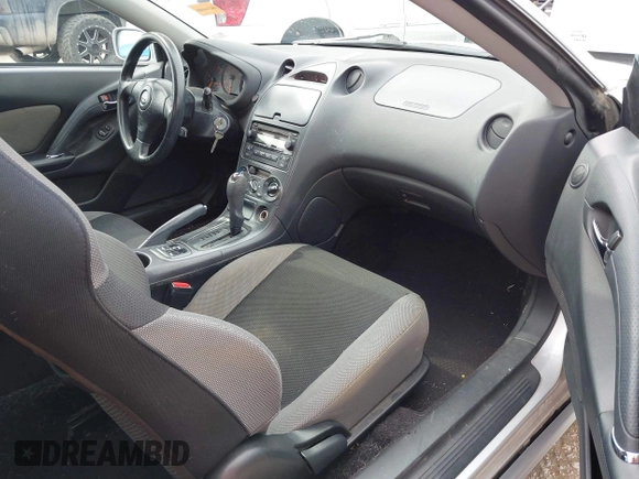 2005 Toyota Celica GT with VIN JTDDR32T950185575, listed as a IAAI auction lot 41710111 with 100,971 mi miles. Bid and sale history available at carsss.com. Image 5.