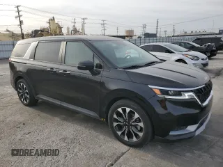 2022 Kia Carnival EX with VIN KNDNC5H36N6149302, listed as a Copart auction lot 84716604 with 32,108 mi miles and Salvage Title. Bid and sale history available at carsss.com. Image 4.