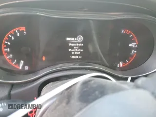 2018 Dodge Durango GT z VIN 1C4RDHDG1JC290279, wystawiony jako Copart lot #44487835 z przebiegiem 156 839 mil mil oraz Szkoda całkowita • Salvage title. Historia ofert i sprzedaży dostępna na DreamBid. Obrazek 9.