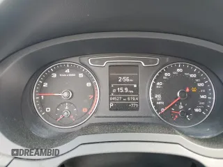 2015 Audi Q3 Premium Plus with VIN WA1EFCFS7FR005709, listed as a Copart auction lot 58533725 with 84,527 mi miles and Clean title. Bid and sale history available at DreamBid. Image 9.