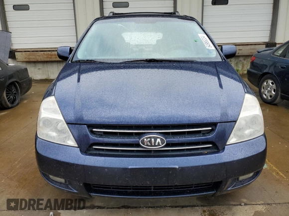 2006 Kia Sedona LX with VIN KNDMB233766096955, listed as a Copart auction lot 64966334 with 213,901 mi miles and Salvage Title. Bid and sale history available at carsss.com. Image 5.