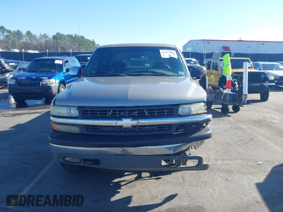 2002 Chevrolet Silverado 1500HD LT with VIN 1GCGK13U82F174704, listed as a IAAI auction lot 41618439 with 362,554 mi miles and . Bid and sale history available at DreamBid. Image 12.