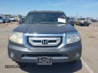 2009 Honda Pilot EX-L z VIN 5FNYF48529B038952, wystawiony jako IAAI lot #42391897 z przebiegiem 228 810 mil mil oraz . Historia ofert i sprzedaży dostępna na DreamBid. Obrazek 6.