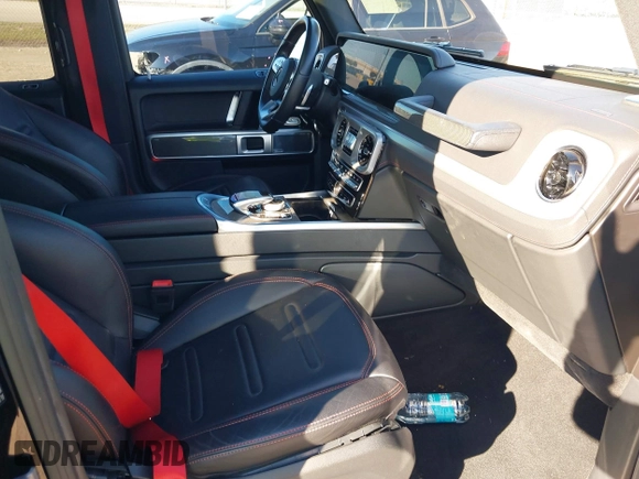 2021 Mercedes-Benz G 550 with VIN W1NYC6BJ9MX384739, listed as a IAAI auction lot 41699198 with 45,342 mi miles and . Bid and sale history available at DreamBid. Image 5.